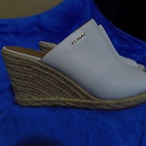 COACH SANDAL SIZE 8